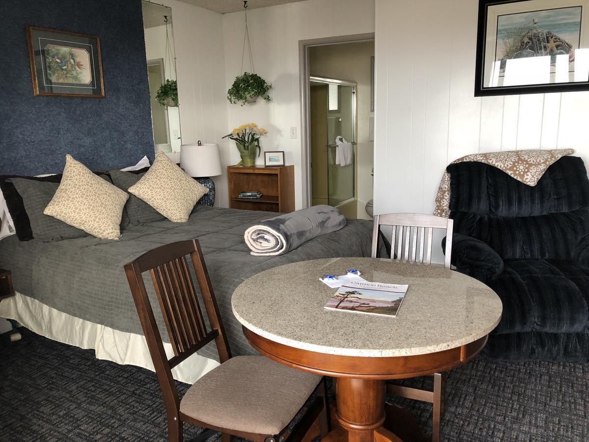 Hotel Webb'S Scenic Surf à Cannon Beach Extérieur photo