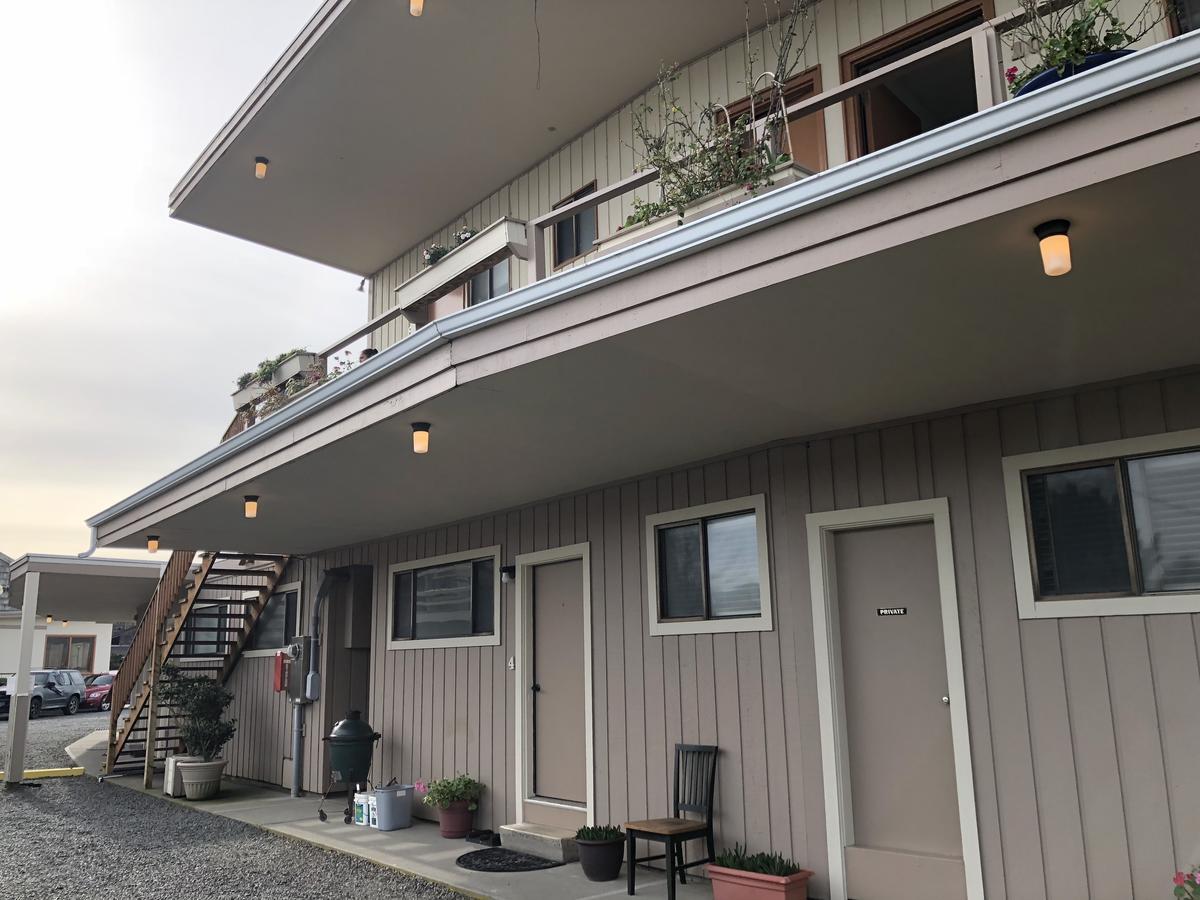 Hotel Webb'S Scenic Surf à Cannon Beach Extérieur photo