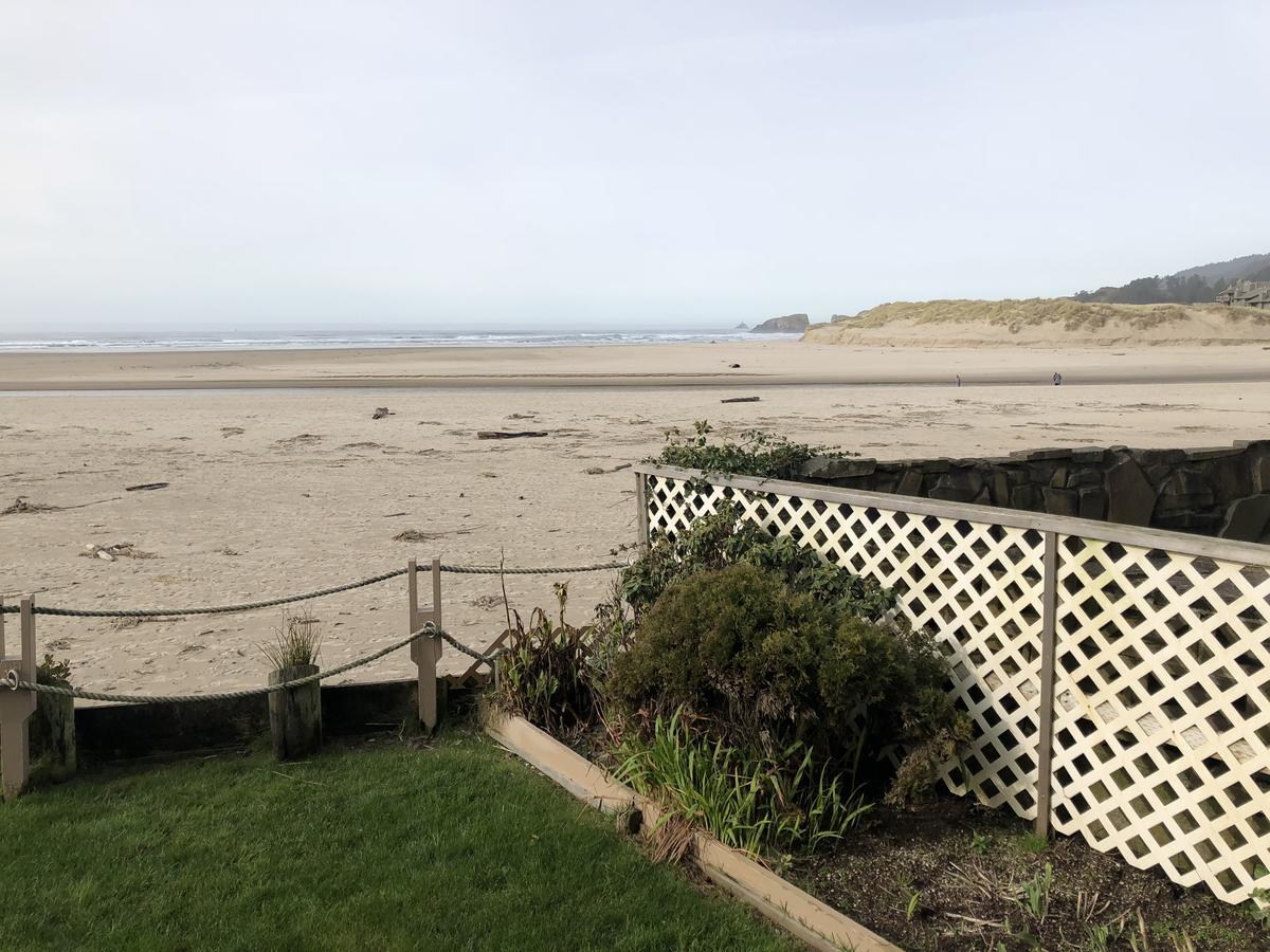 Hotel Webb'S Scenic Surf à Cannon Beach Extérieur photo